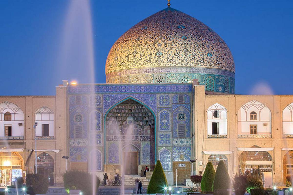 Isfahan-Sheikh lotfollah mosque